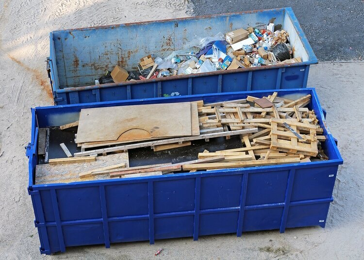 renting a dumpster in Ft. Meyers